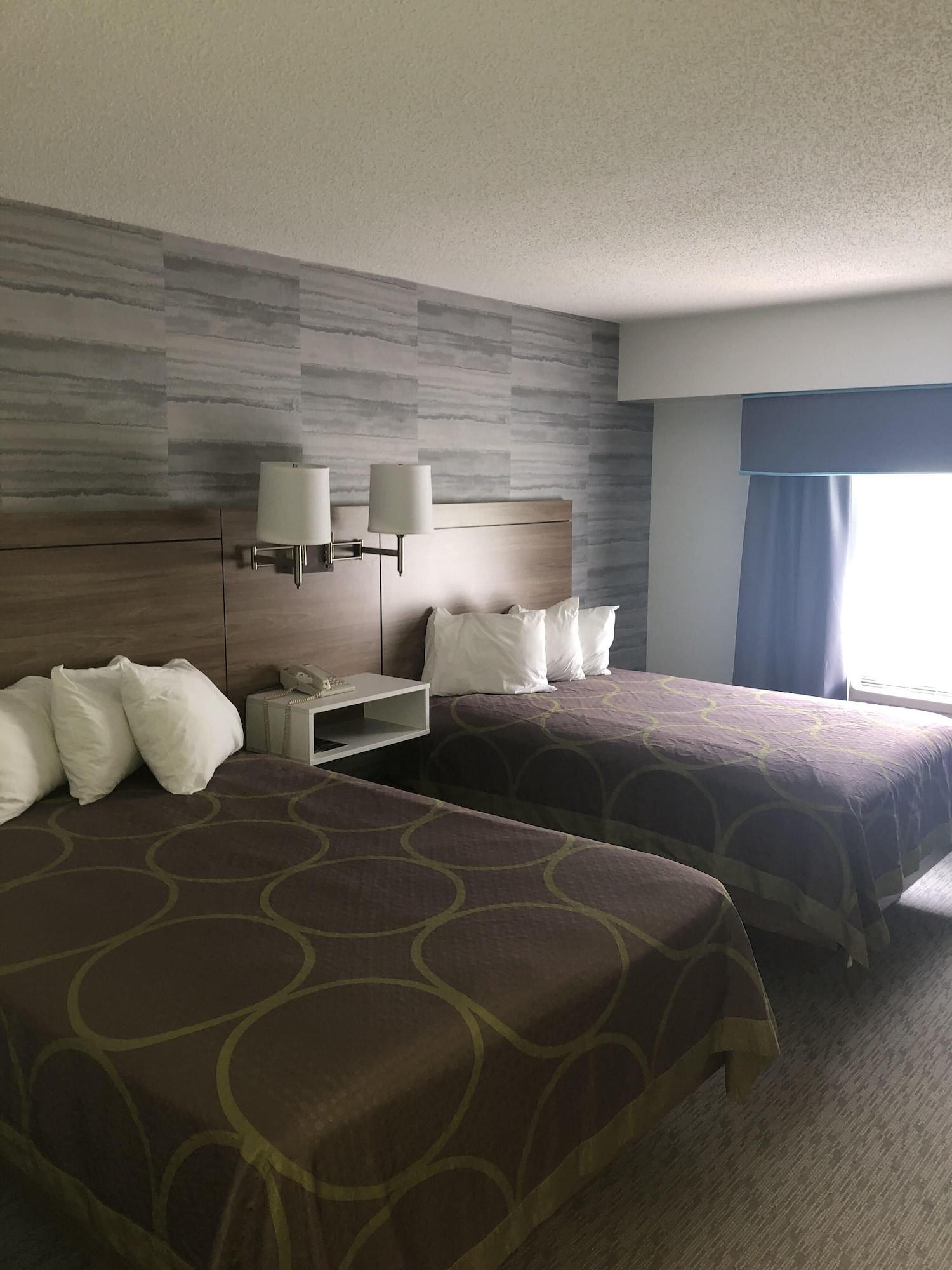 Super 8 By Wyndham Manchester Airport מראה חיצוני תמונה